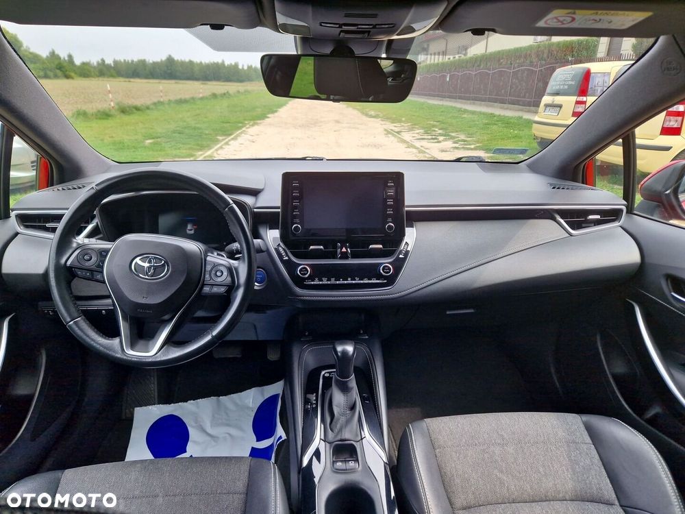 Toyota Corolla 2.0 Hybrid Comfort - 11
