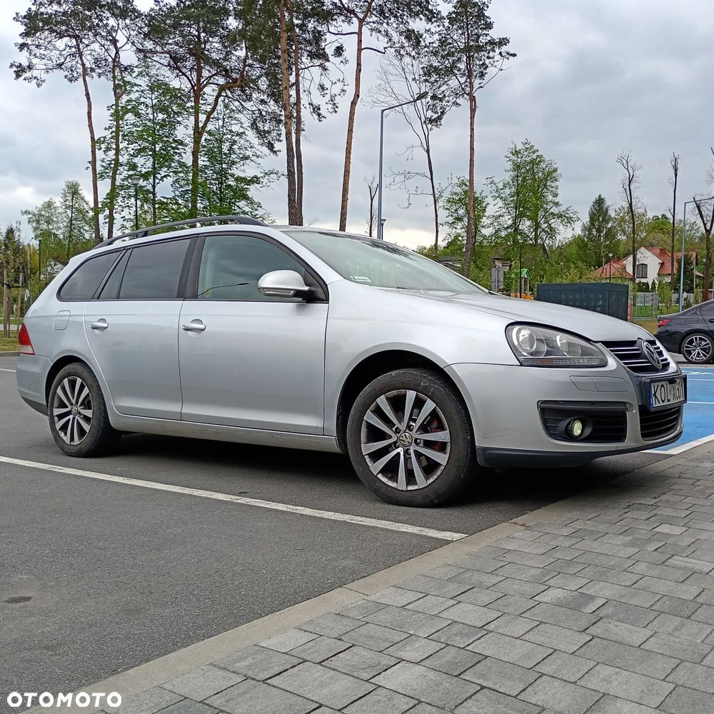 Volkswagen Golf - 9