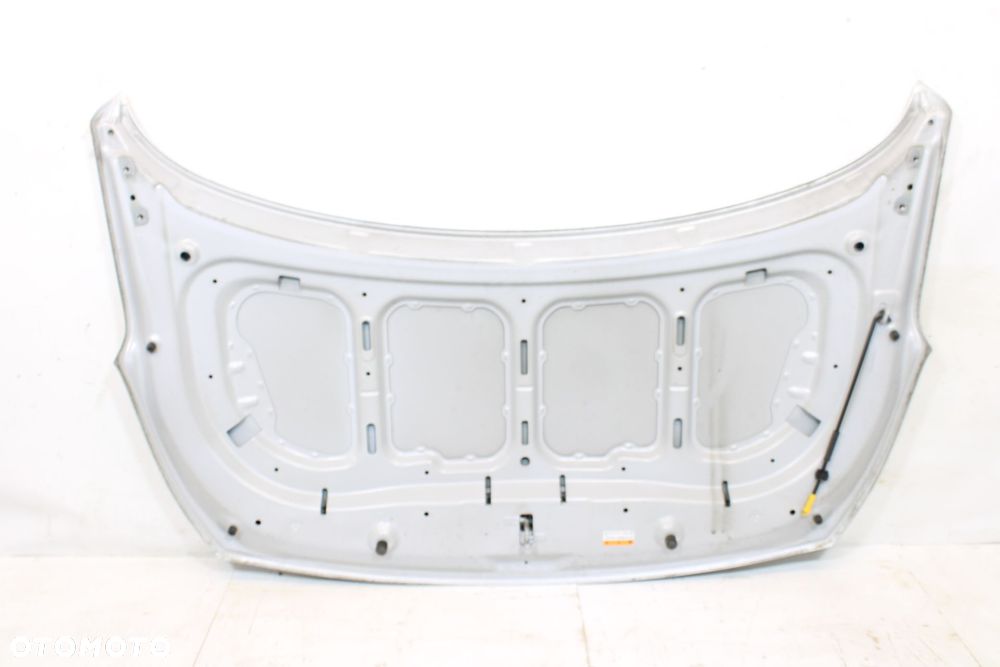 MASKA  HYUNDAI I20 II RYS - 2
