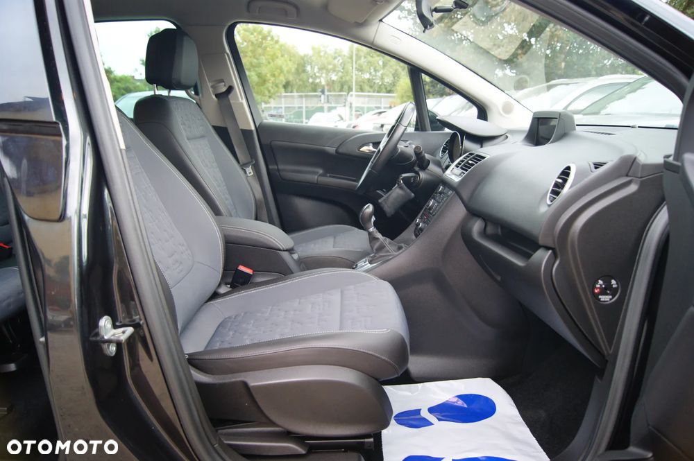 Opel Meriva 1.4 Innovation - 30