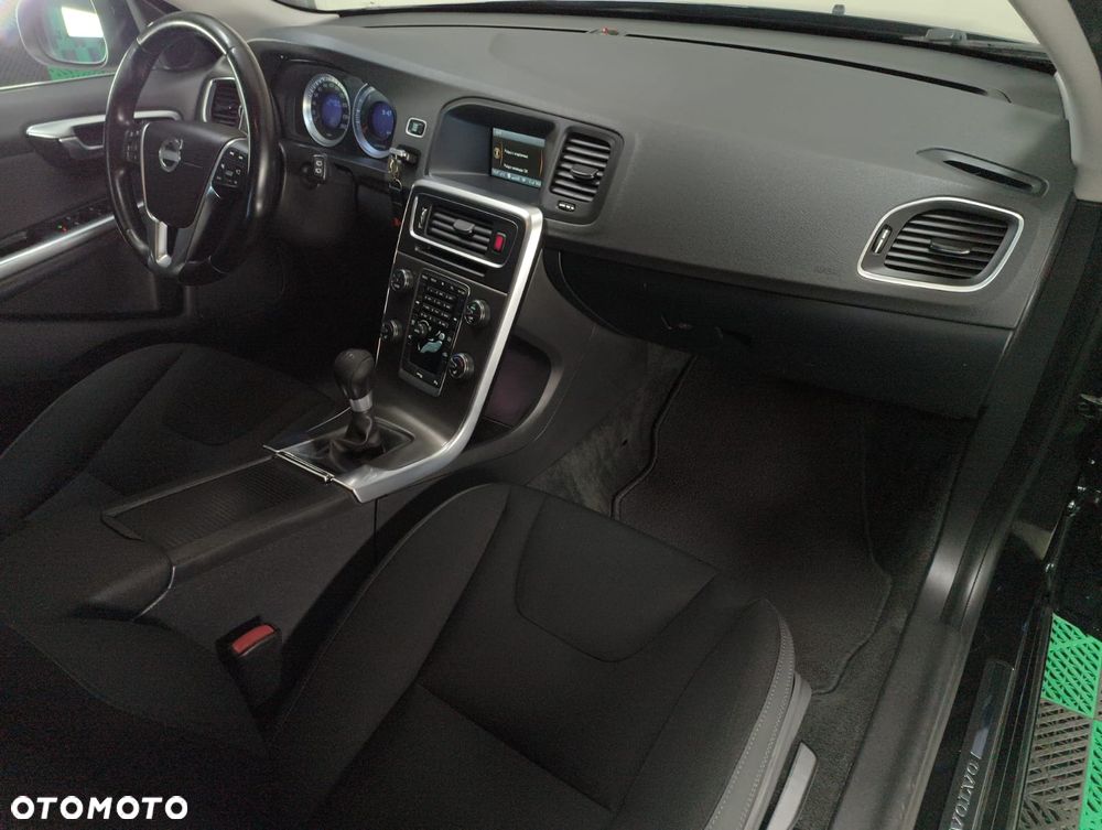 Volvo V60 D2 Kinetic - 6