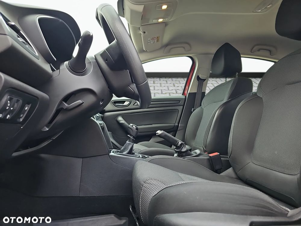 Renault Megane 1.3 TCe FAP Limited - 20