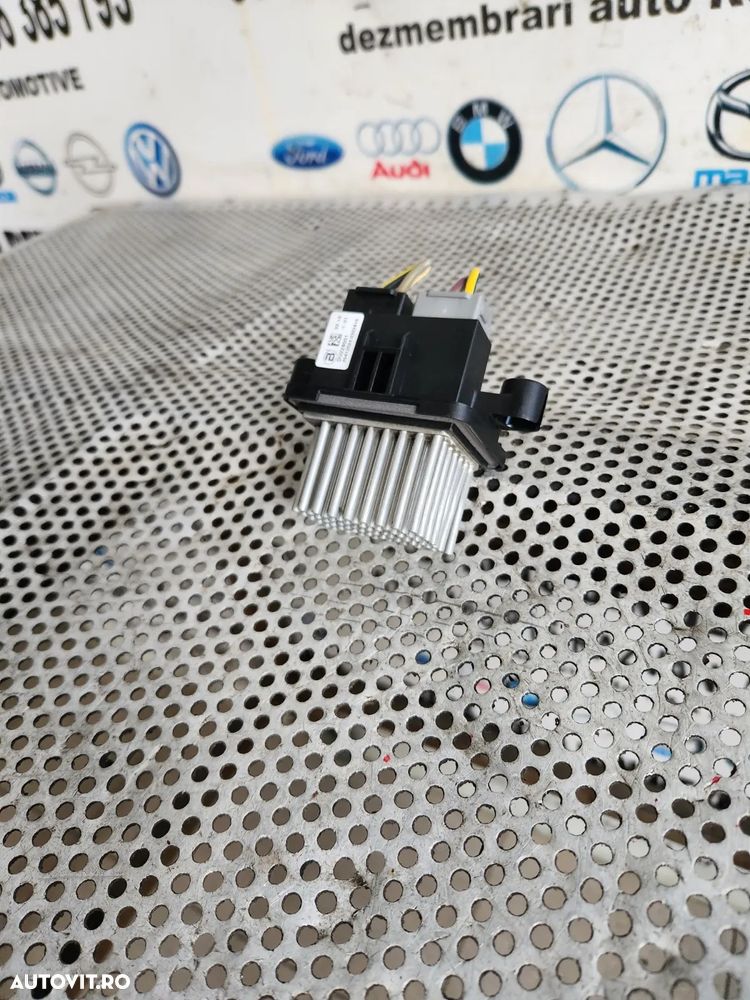 Rezistenta Trepte Ventilator Bord Aeroterma Habitaclu Land Rover Range Rover Evoque Discovery Sport Jaguar E/F Pace An 2012-2013-2014-2015-2016-2017-2018-2019 Volan Stanga Dezmembrez Range Rover Evoque Facelift An 2015-2016-2017-2018-2019 2.0 D Automat 4x4 Volan Stanga - Dezmembrari Arad - 2