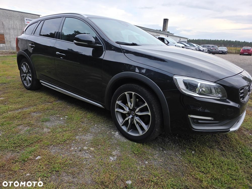 Volvo V60 Cross Country D3 Summum - 2