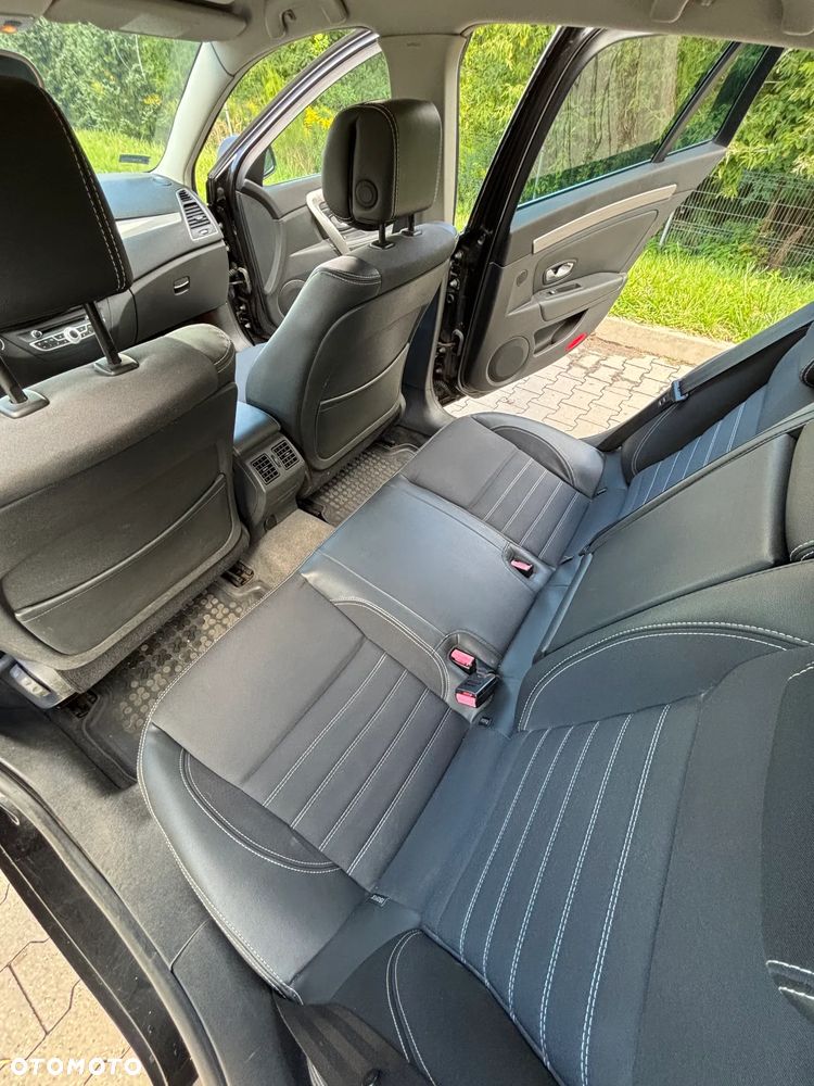 Renault Laguna 2.0 dCi Bose Edition - 13