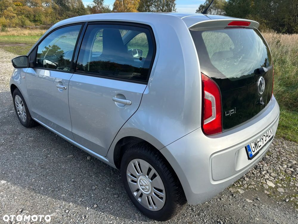 Volkswagen Up 2013 photo 5