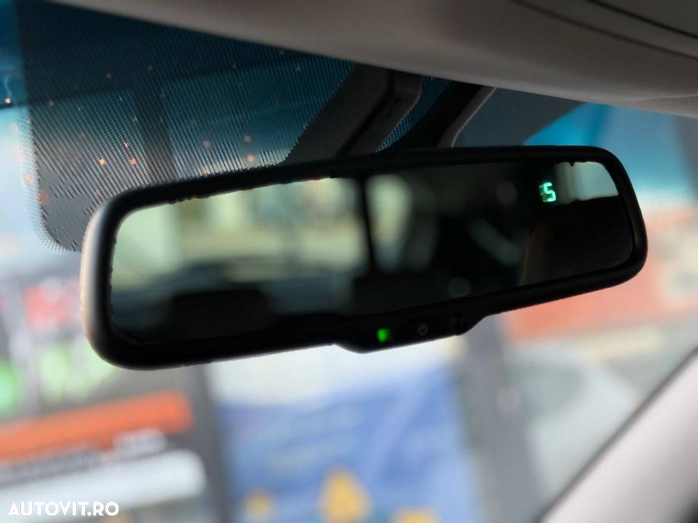 Hyundai ix35 1.7 CRDI 2WD blue Finale Gold - 16