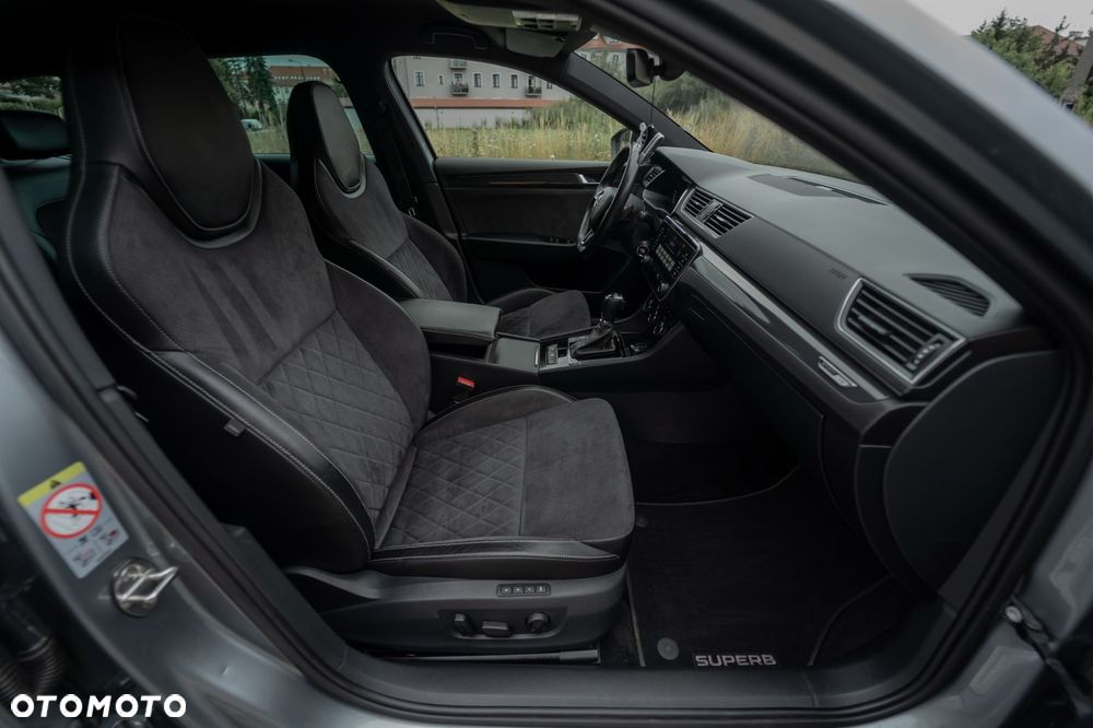 Skoda Superb 1.5 TSI Sportline DSG - 28