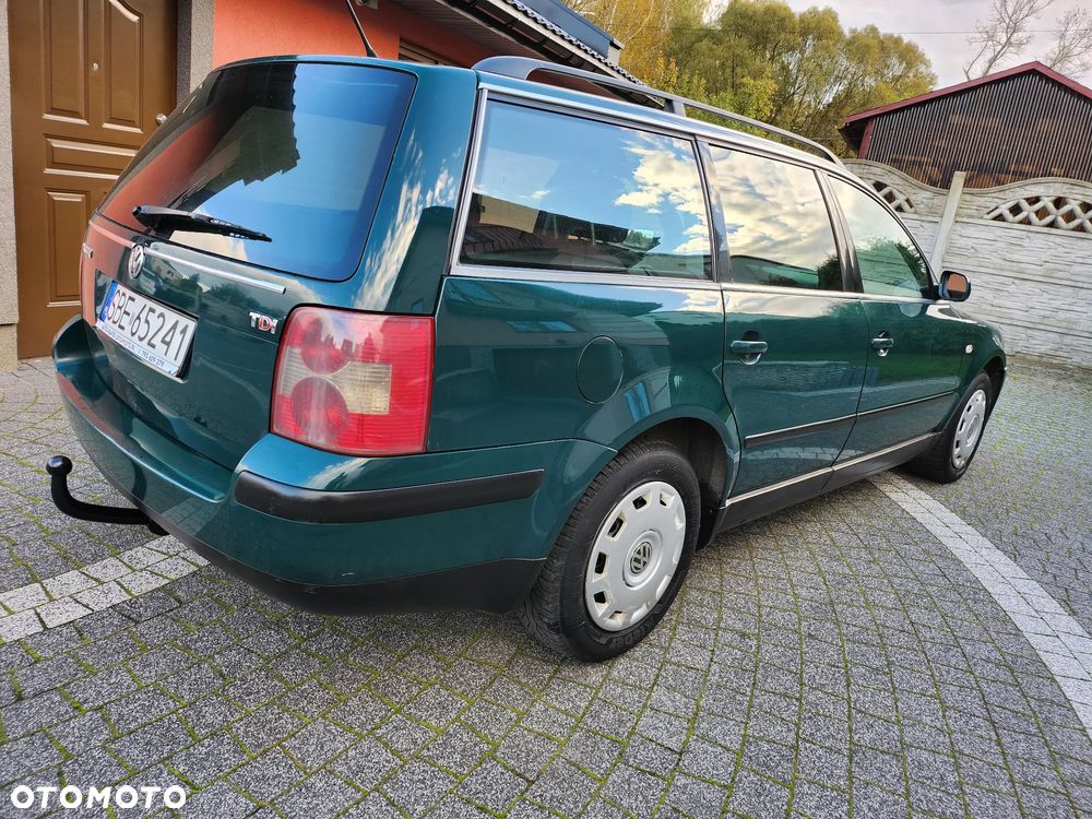 Volkswagen Passat - 5