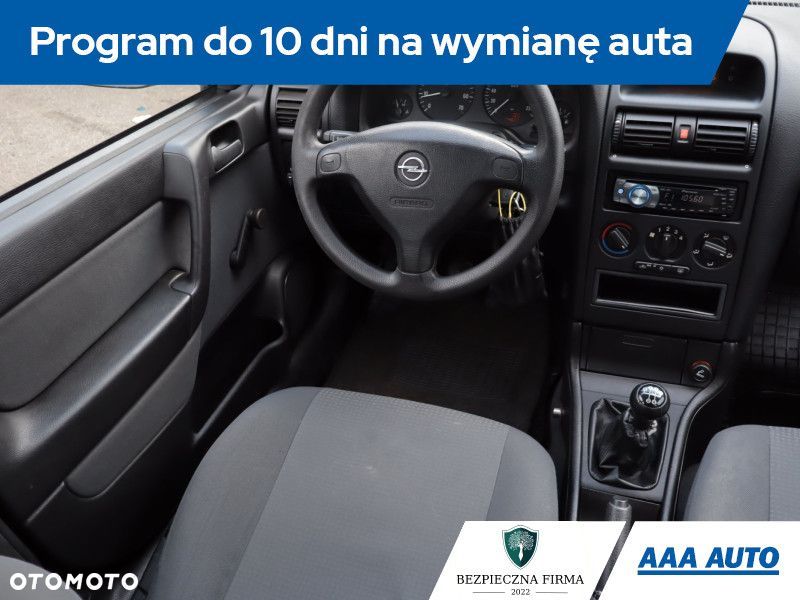 Opel Astra - 9