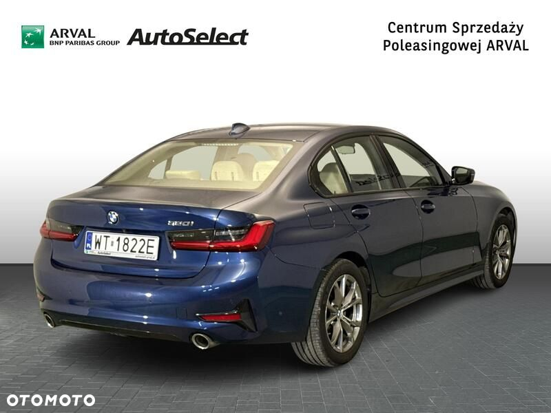 BMW Seria 3 320i Sport Line - 6
