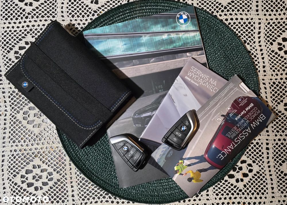 BMW Seria 3 320i - 10