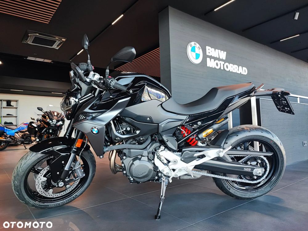 BMW F - 1