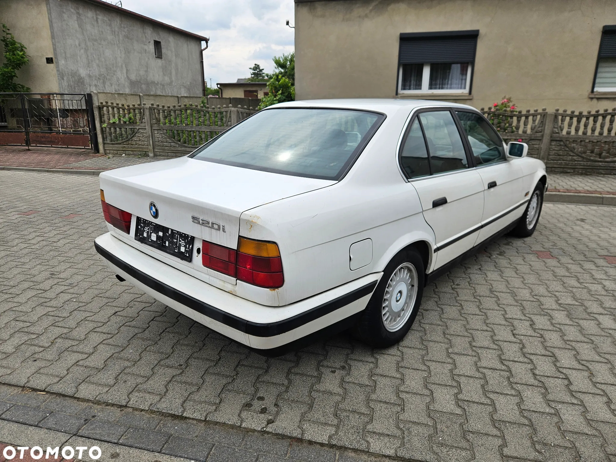 BMW Seria 5 520i - 7