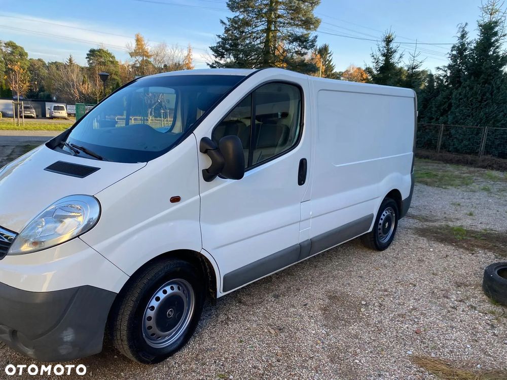 Opel vivaro - 2