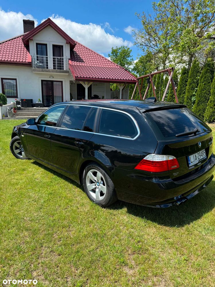 BMW Seria 5 523i - 3