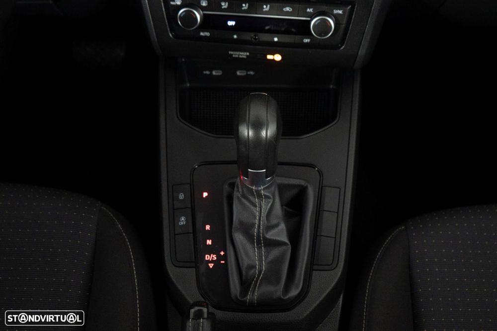 SEAT Ibiza 1.0 TSI Style DSG - 24