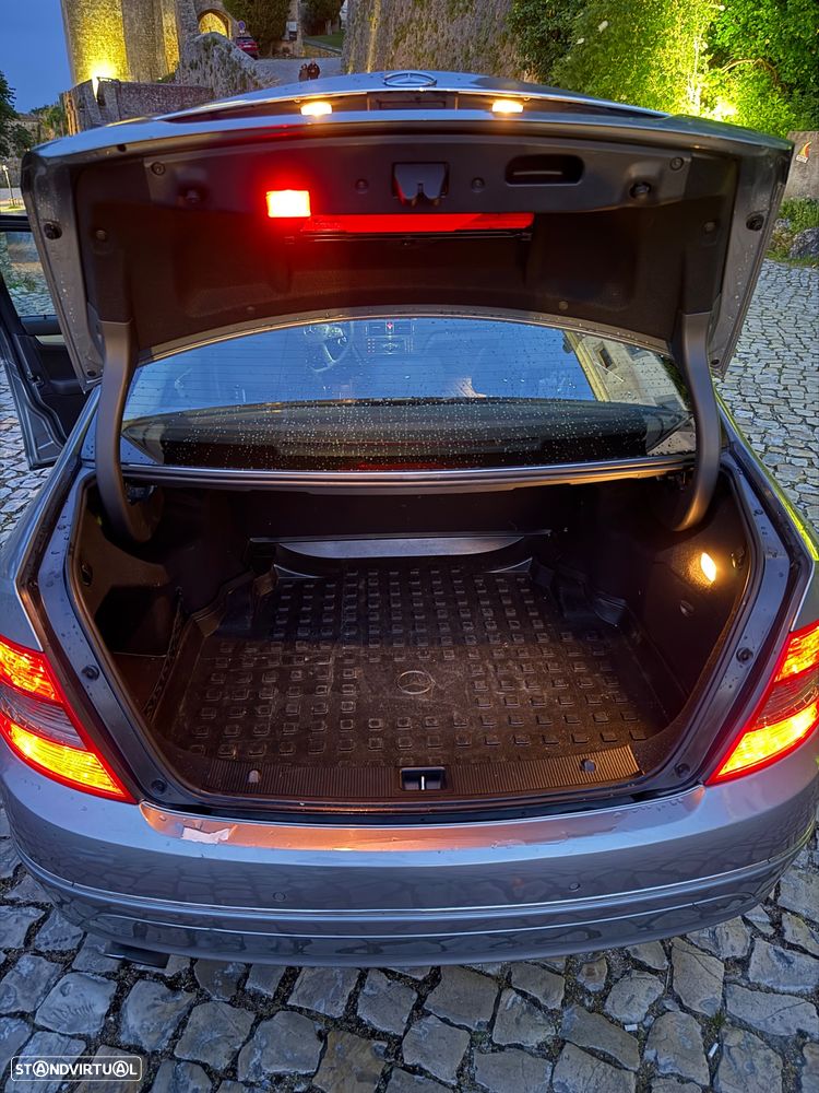 Mercedes-Benz C 220 CDI Avantgarde Aut. - 11