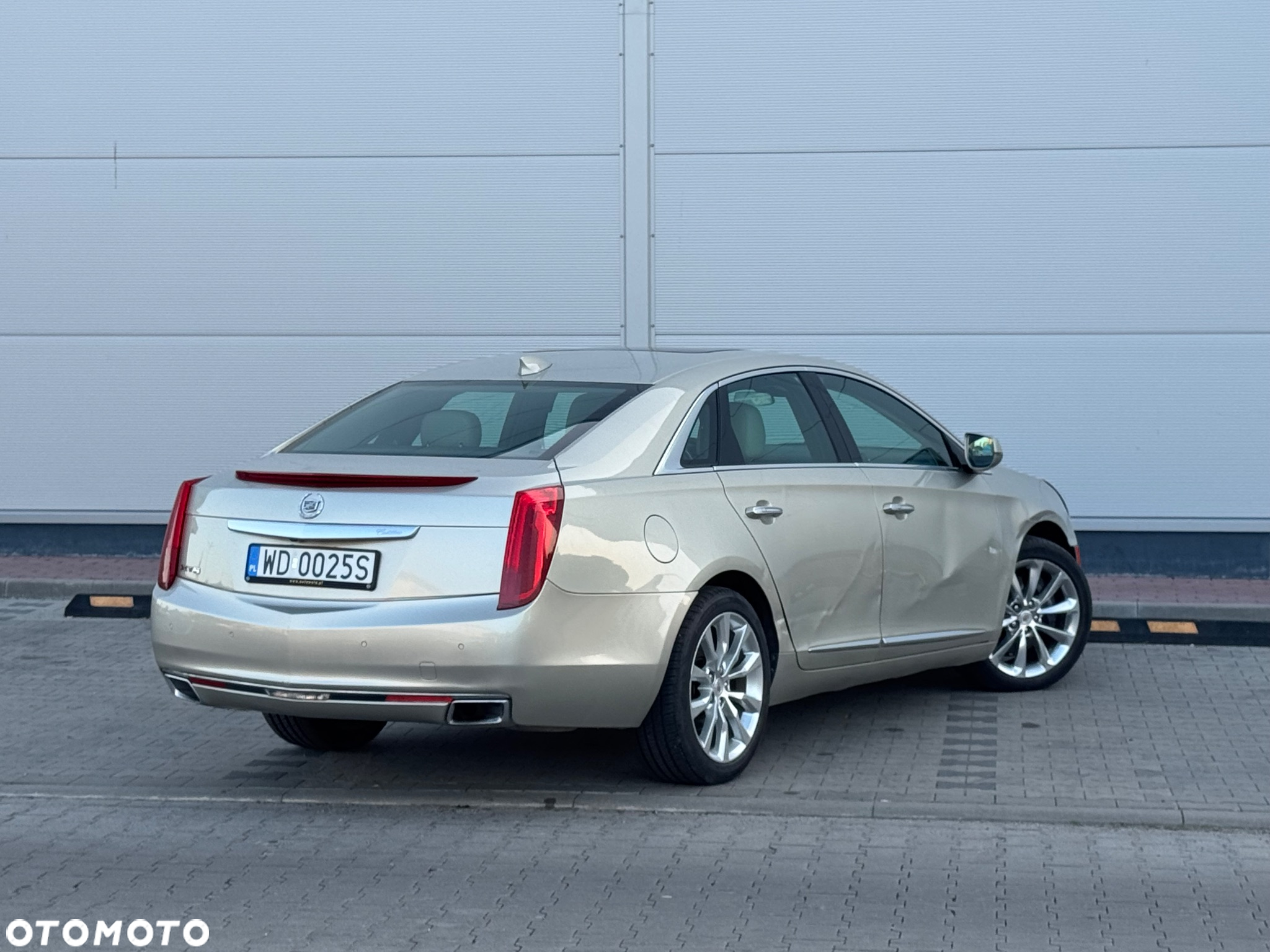 Cadillac XTS - 22