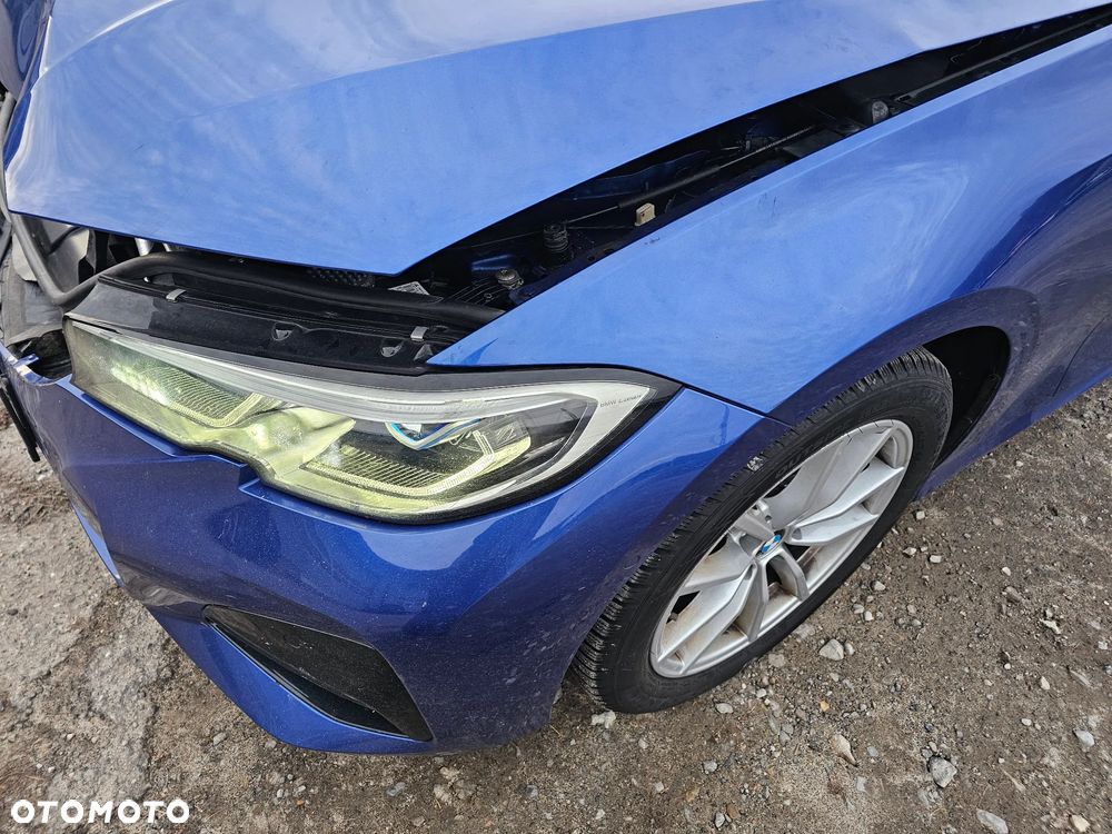 BMW Seria 3 320d xDrive Edition M Sport Shadow - 16