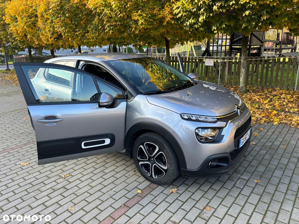 Citroën C3 Pure Tech 82 SHINE - 1