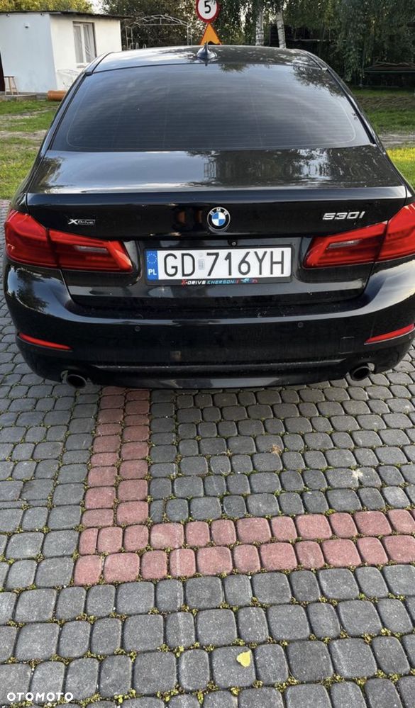 BMW Seria 5 530i xDrive Sport Line - 15