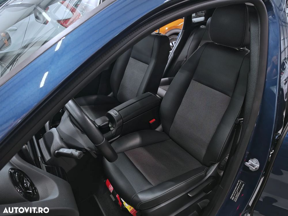 Mercedes-Benz GLA 200 d Aut. - 9