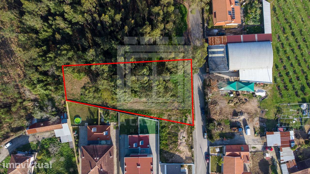Terreno Urbano com 2.540 m2 em Santa Maria da Feira - Grande imagem: 5/16