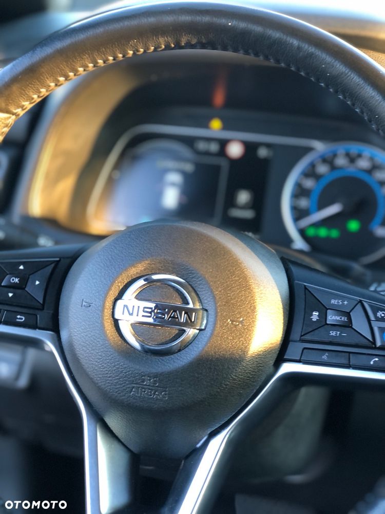 Nissan Leaf 40 kWh Tekna - 26