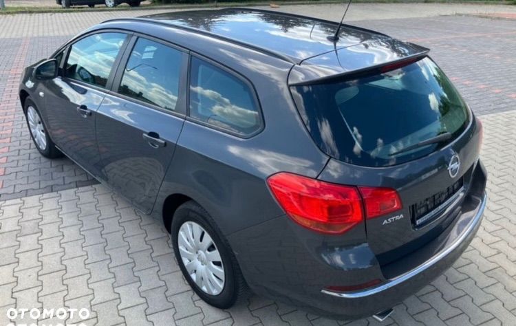 Opel Astra - 7