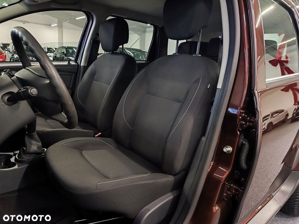 Dacia Duster SCe 115 4x2 Laureate - 7
