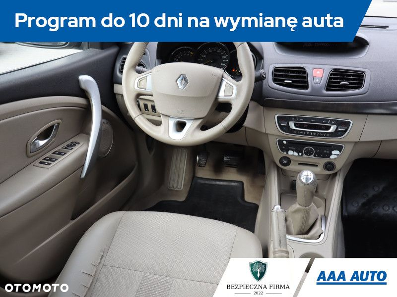 Renault Fluence - 8