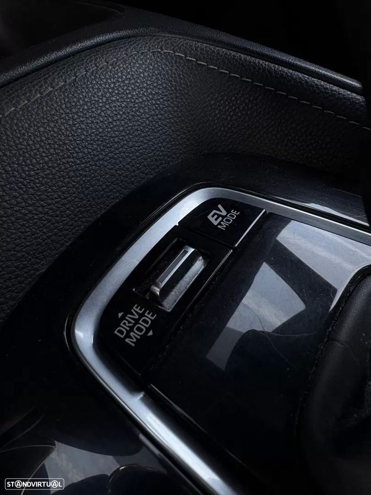 Toyota Corolla Touring Sports 1.8 Hybrid Comfort+P.Sport - 27