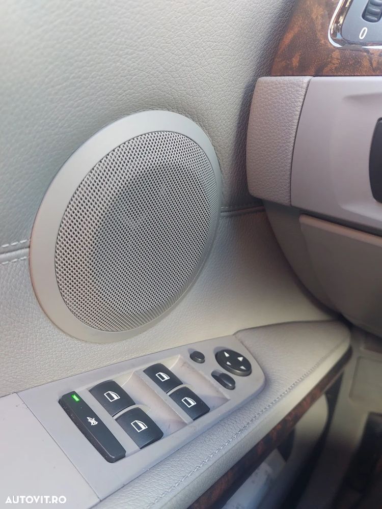 BMW Seria 3 325i - 18