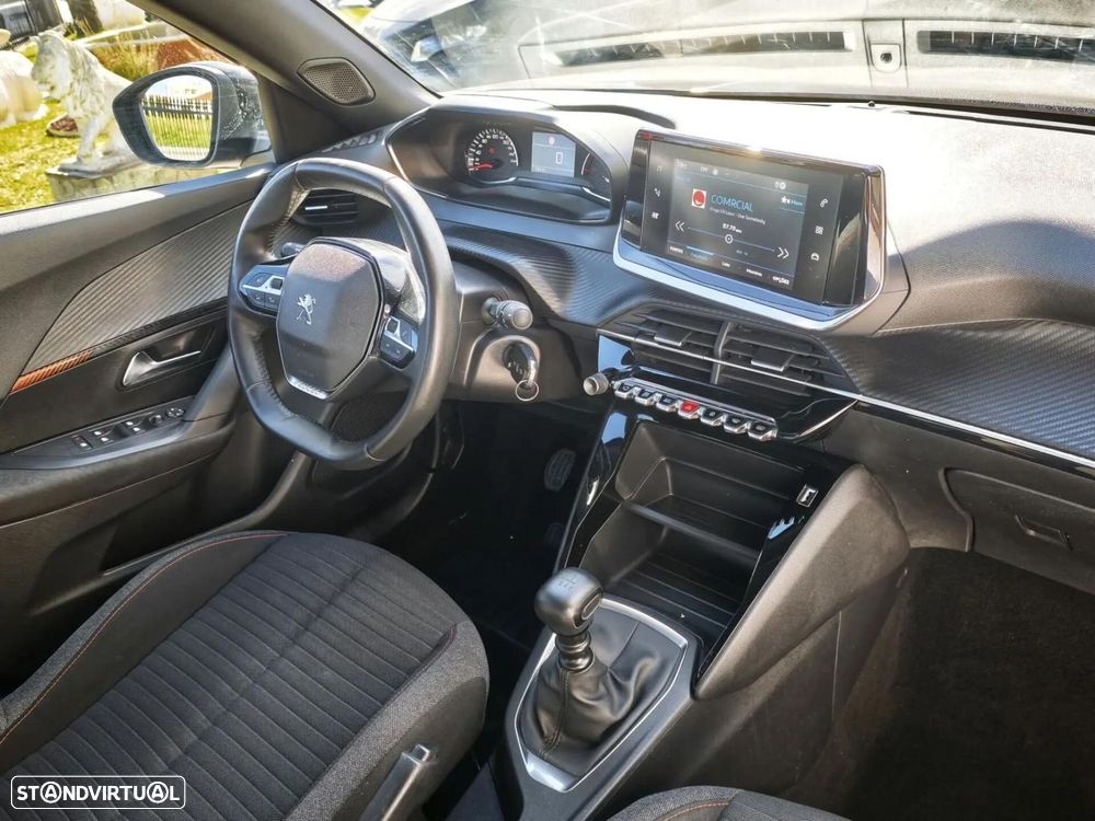 Peugeot 2008 1.2 PureTech Active Pack - 26
