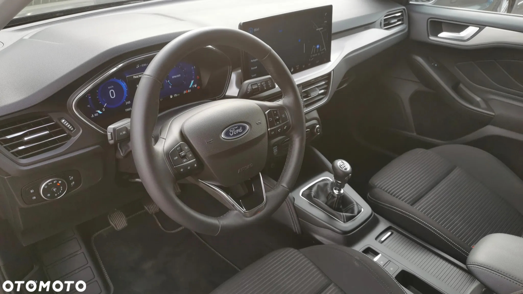 Ford Focus 1.0 EcoBoost Titanium X - 10