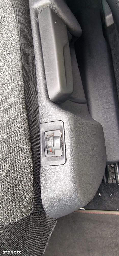 Citroën C3 Aircross BlueHDI 100 Stop & Start C-SERIES - 12