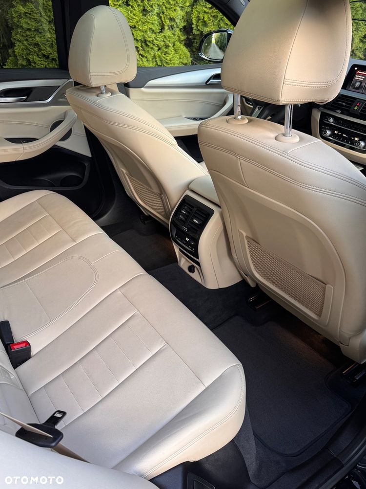 BMW X4 - 13