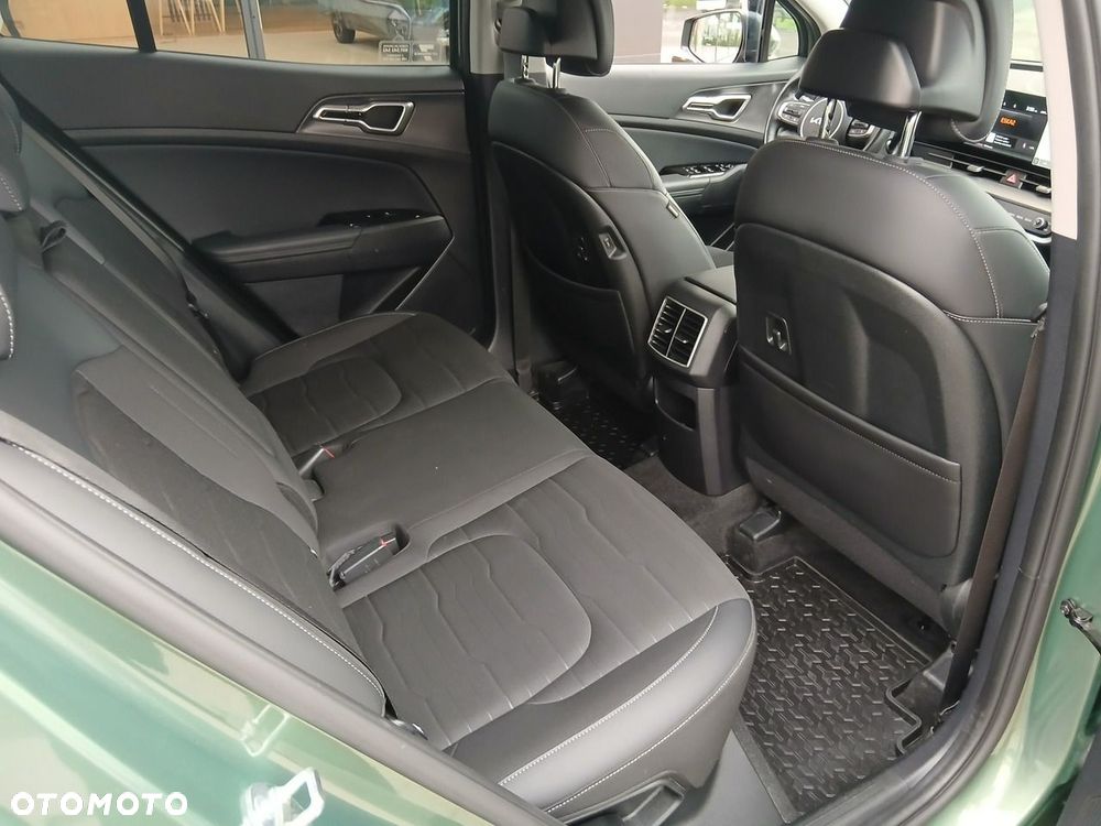 Kia Sportage 1.6 T-GDI Business Line 2WD DCT - 19