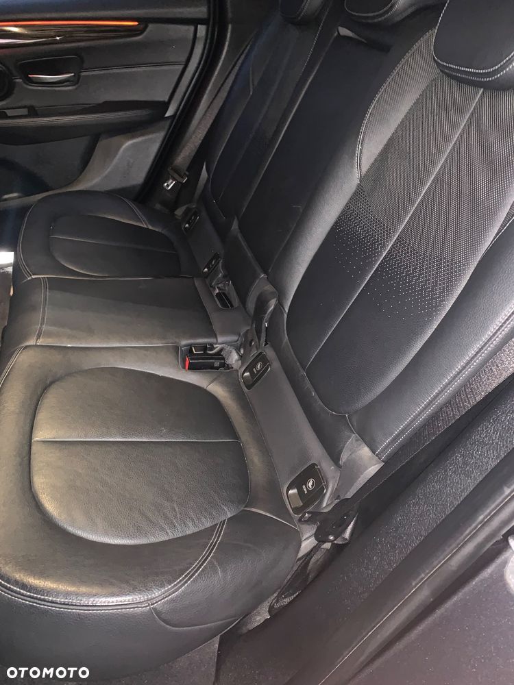 BMW Seria 2 218i Luxury Line - 6