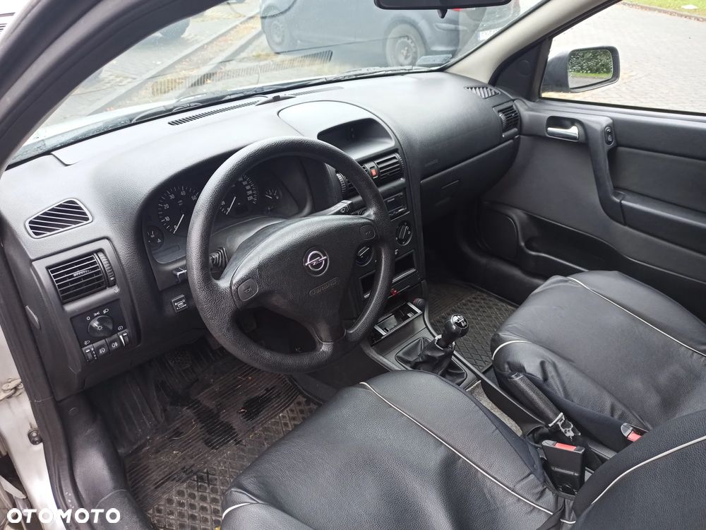 Opel Astra - 6