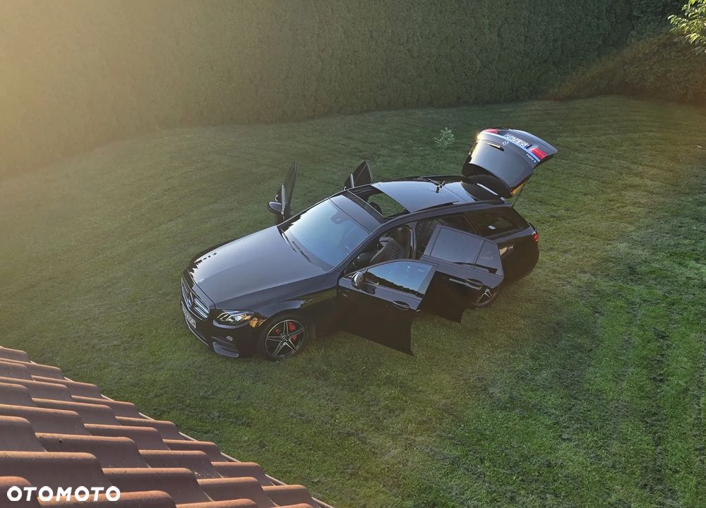 Mercedes-Benz Klasa E 220 d 9G-TRONIC AMG Line - 32