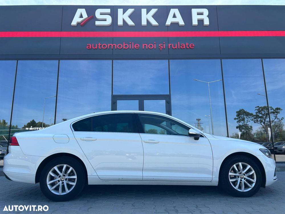 Volkswagen Passat 2.0 TDI DSG Comfortline - 5