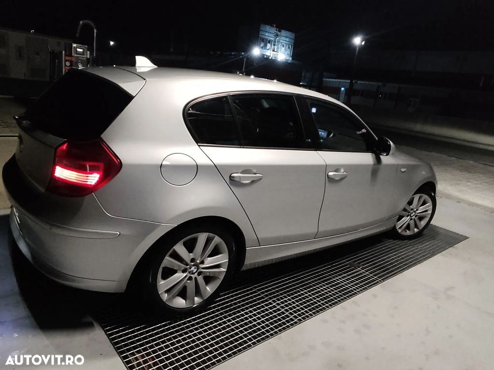 BMW Seria 1 123d DPF Aut. Edition Sport - 8