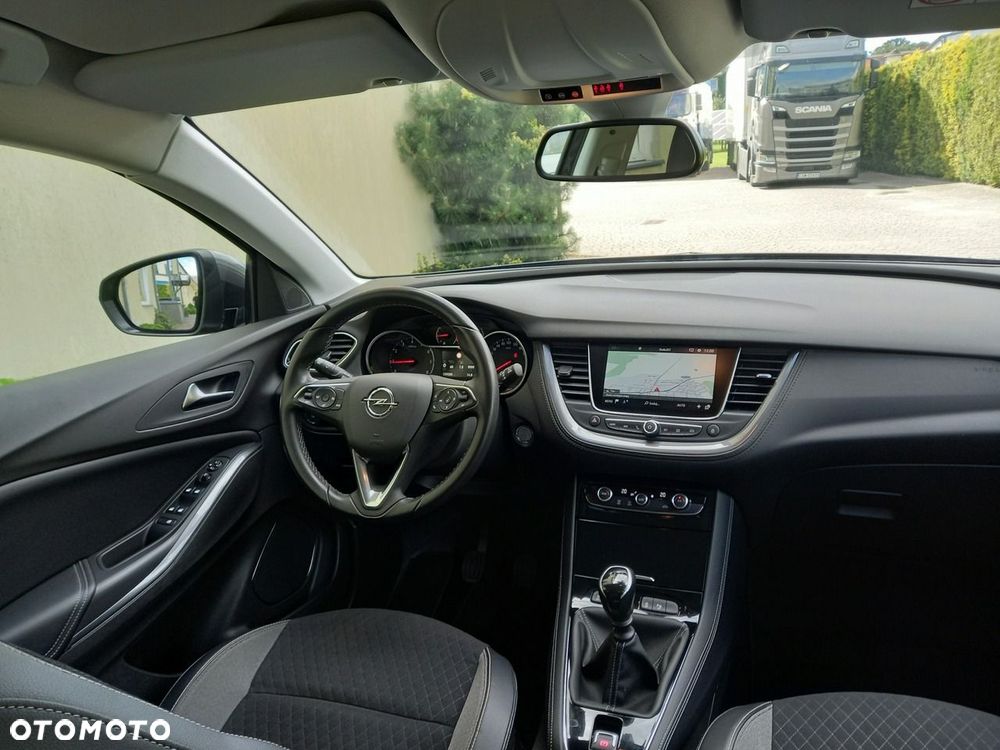 Opel Grandland X 1.2 Start/Stop Business INNOVATION - 26