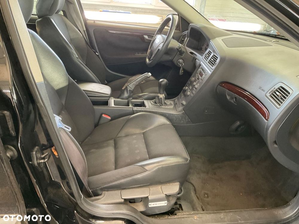 Volvo V70 - 4