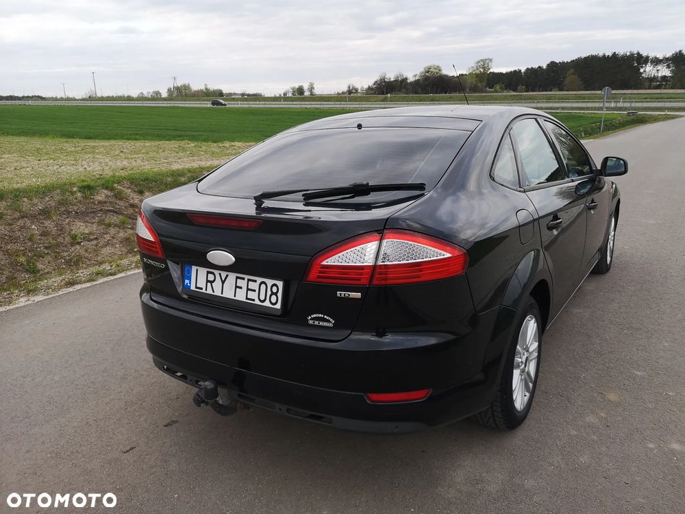 Ford Mondeo 1.8 TDCi Titanium - 22