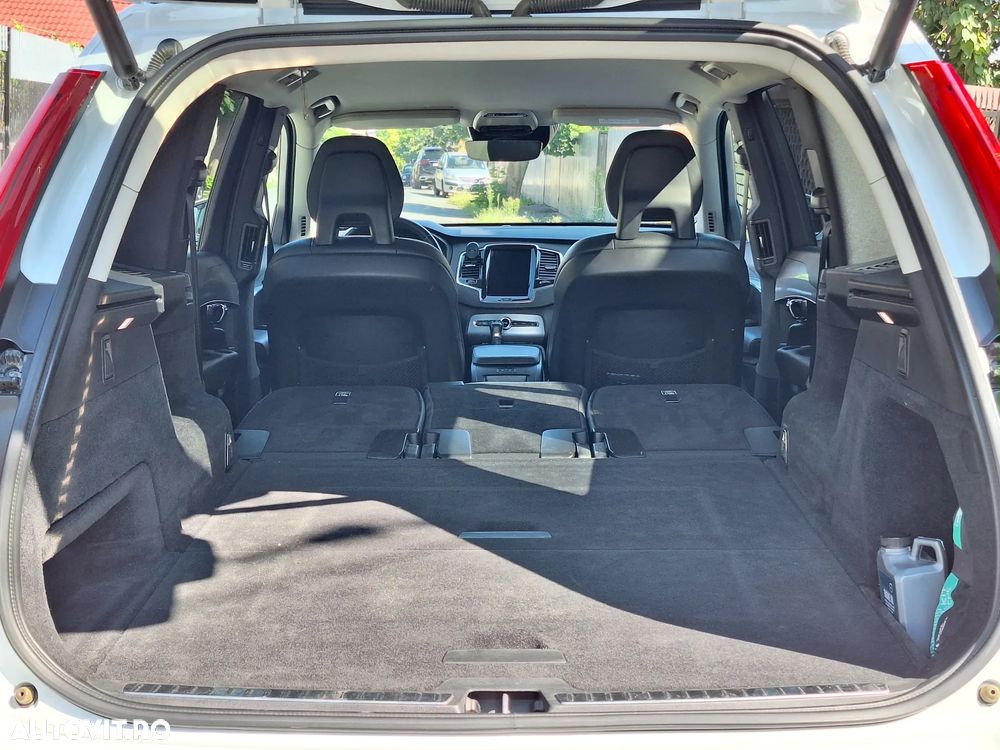 Volvo XC 90 D5 AWD Momentum - 14
