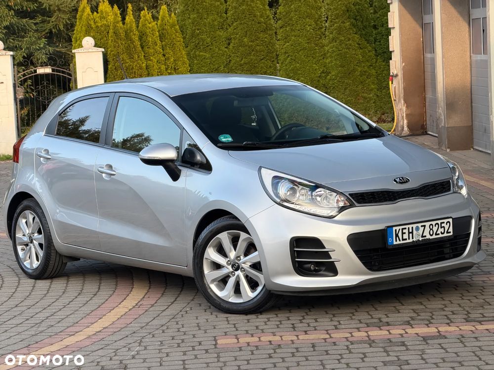 Kia Rio 1.2 ISG Uefa Euro 2016 - 16