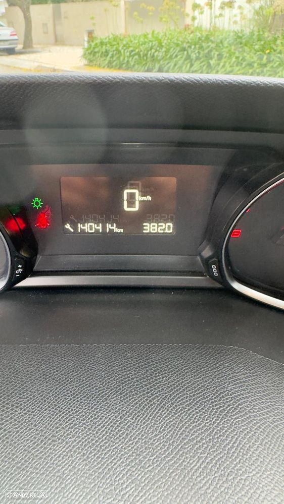 Peugeot 308 SW BlueHDi 120 Stop & Start Nível 2 Business-Line - 11